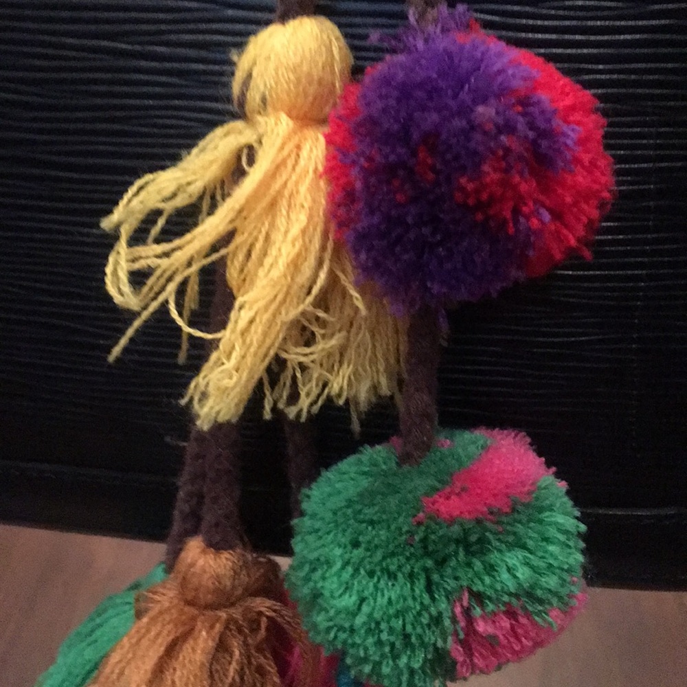 Purse fob - handmade cotton pompous and tassels - Picture 4 of 5